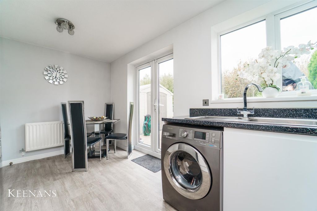 Property photo 3 of 21 3.Jpg