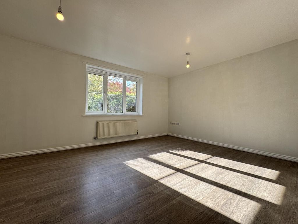 Property photo 3 of 27 Img_8424.Jpeg