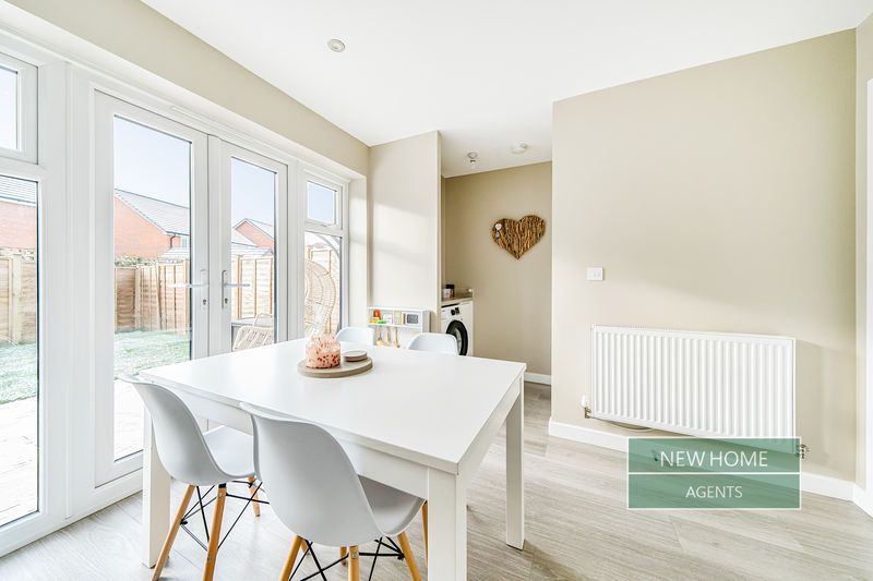 Property photo 3 of 15 Photo 8