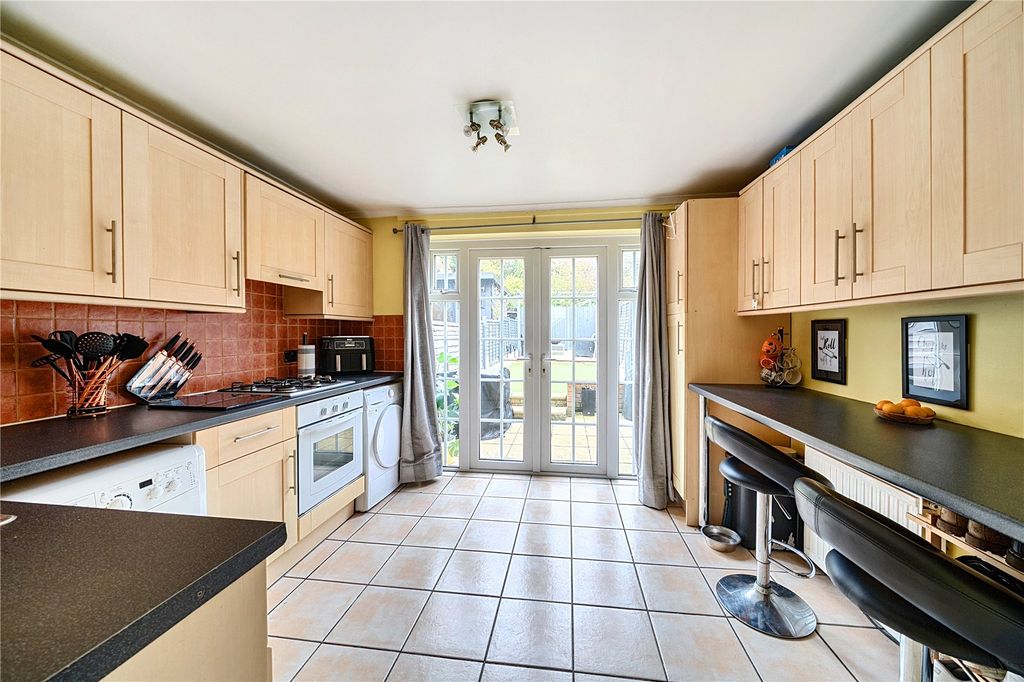 Property photo 2 of 16 Picture No. 22