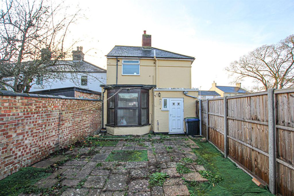 Property photo 2 of 5 Img_9511 Back.Jpg