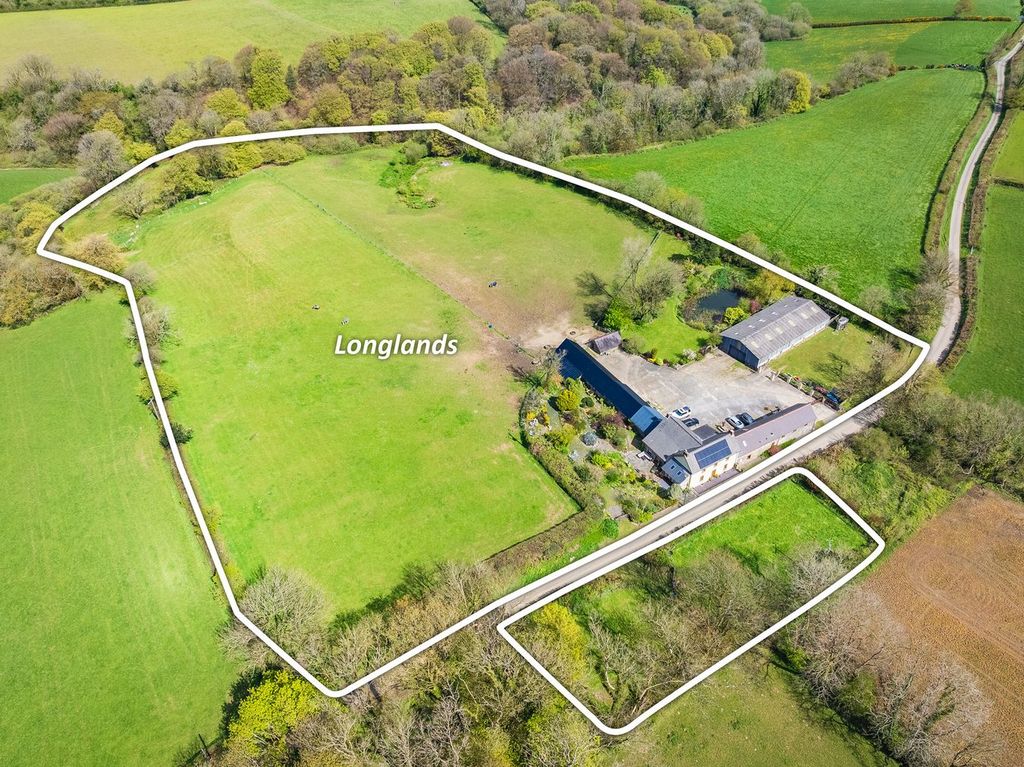 Property photo 1 of 36
