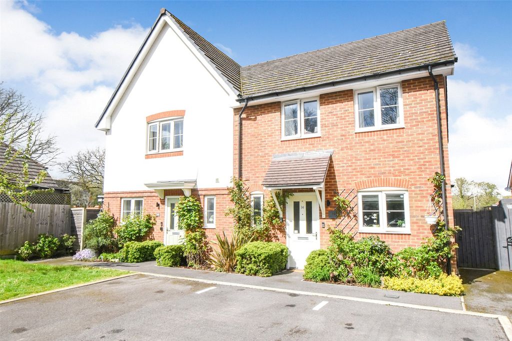 Property photo 1 of 14 Picture No. 02