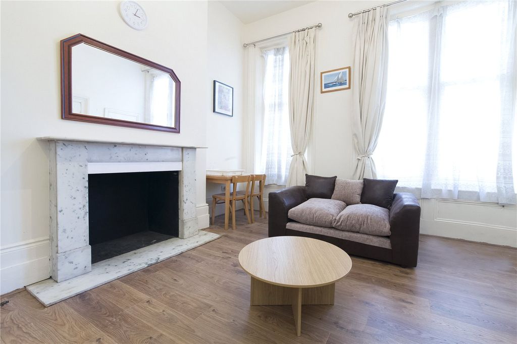 Property photo 1 of 7 Picture No. 06