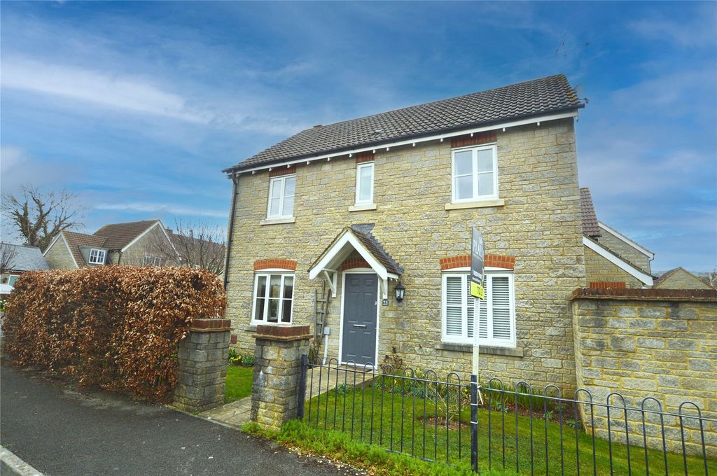 Property photo 1 of 20 Picture No. 25