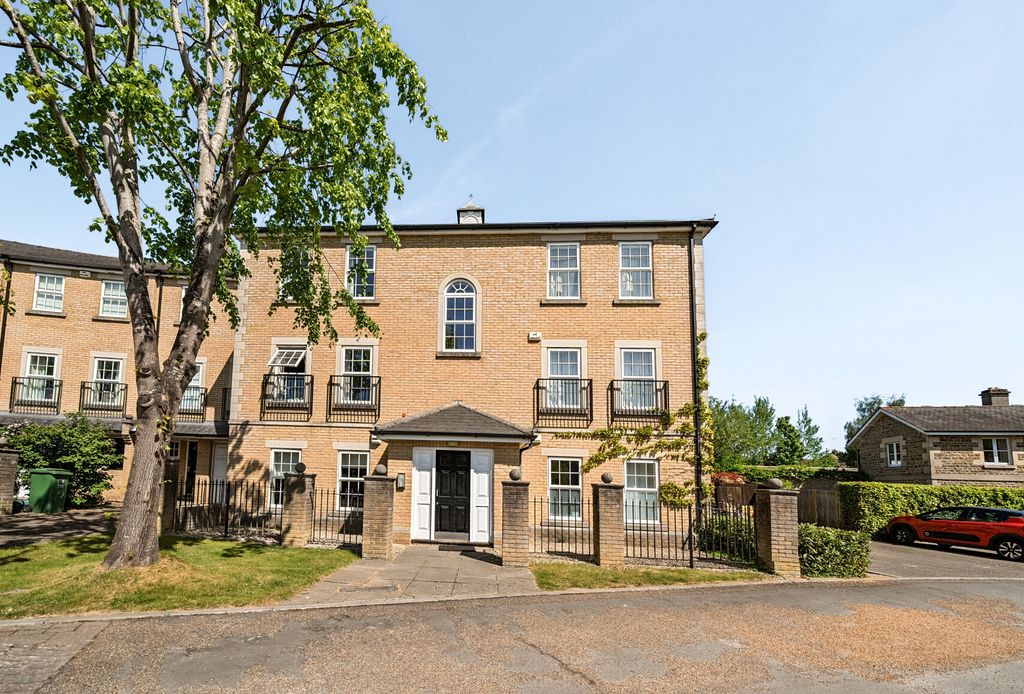 Property photo 1 of 8 1284624 (10).Jpg