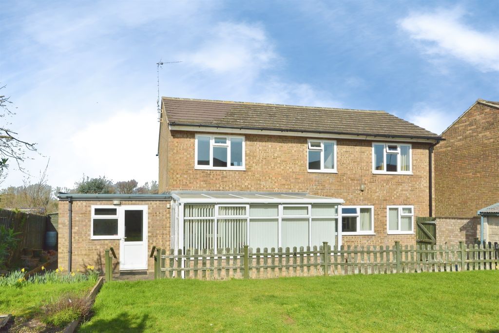 Property photo 2 of 19
