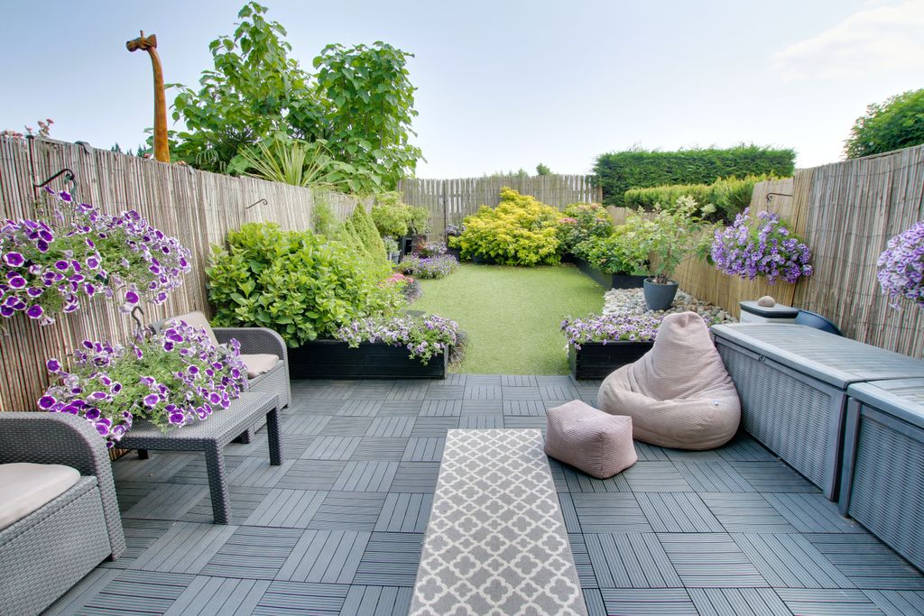 Property photo 3 of 24