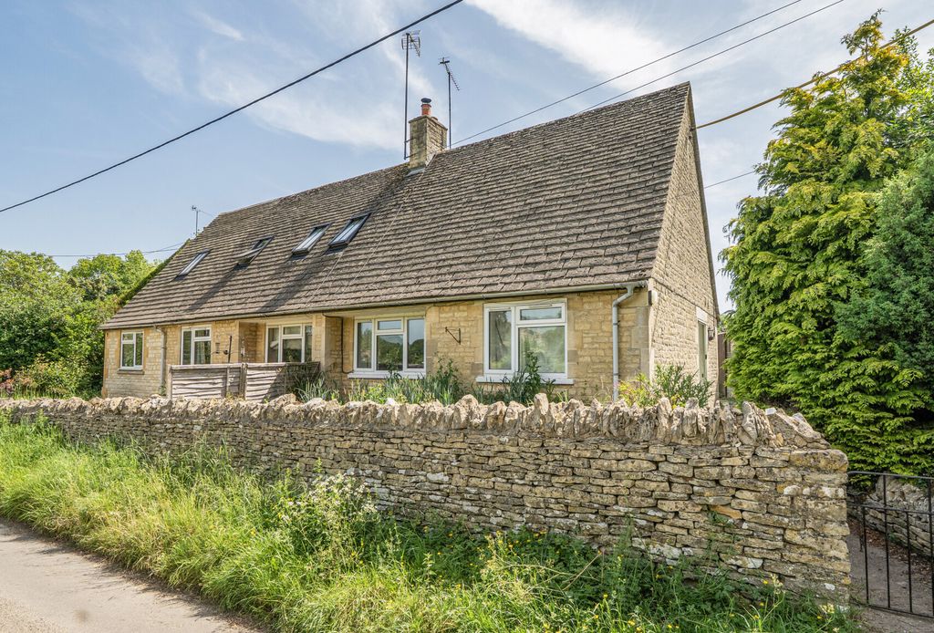 Property photo 1 of 16 1467751-1-6A1818B...