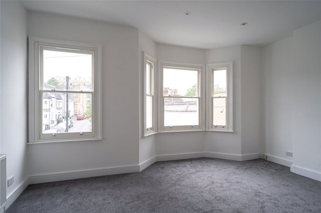 Property photo 1 of 7 Picture No. 07