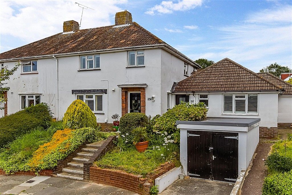 Property photo 1 of 13 External (Web)