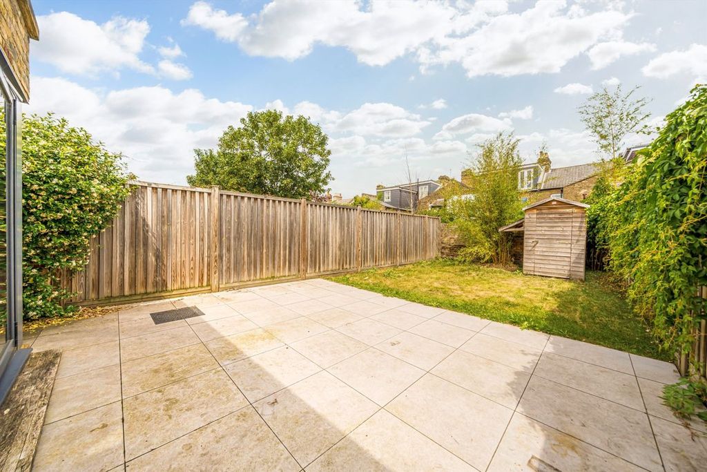 Property photo 3 of 14