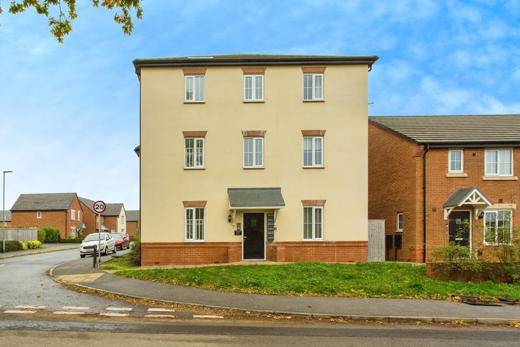 Property photo 1 of 17 Photo