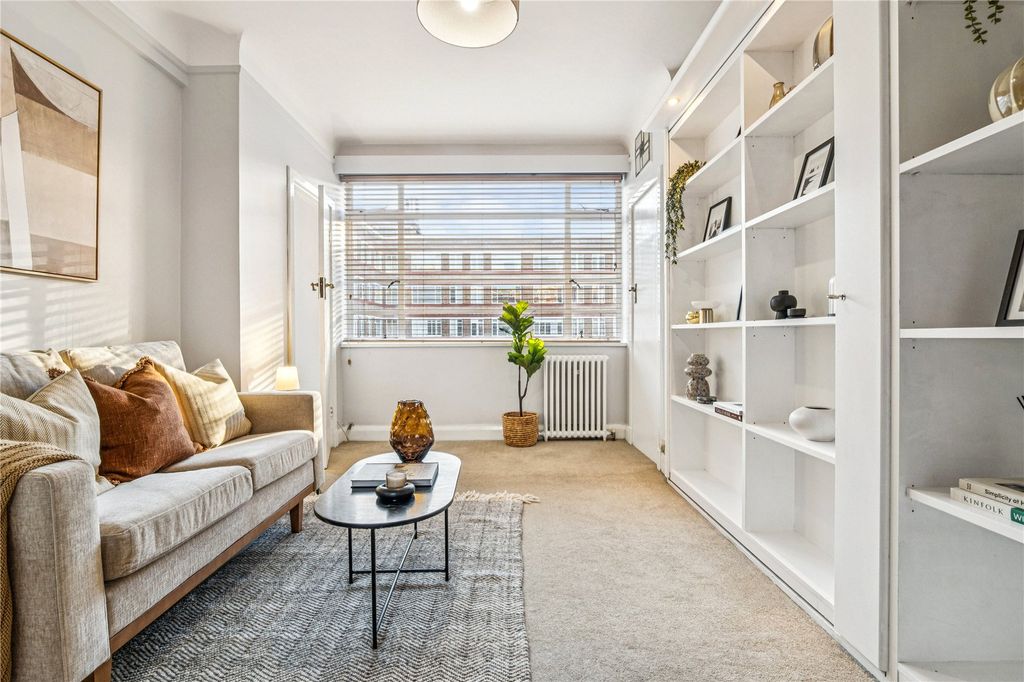 Property photo 2 of 12 Picture No. 11