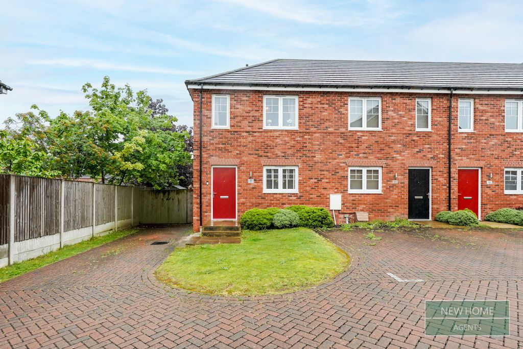 Property photo 1 of 13 Photo 13