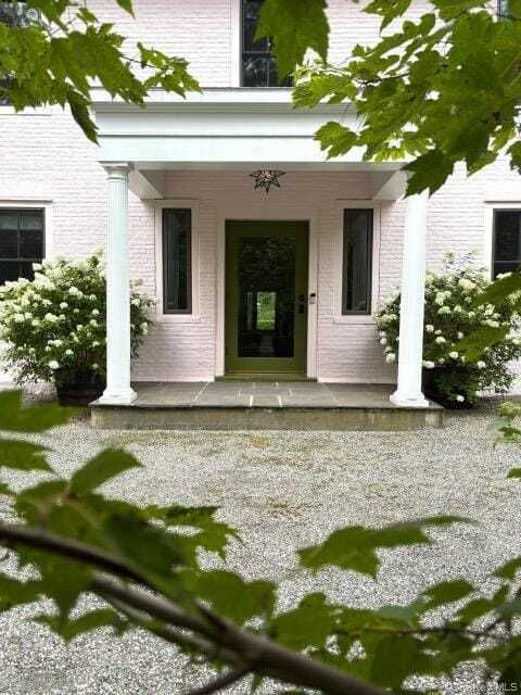 Property photo 1 of 30