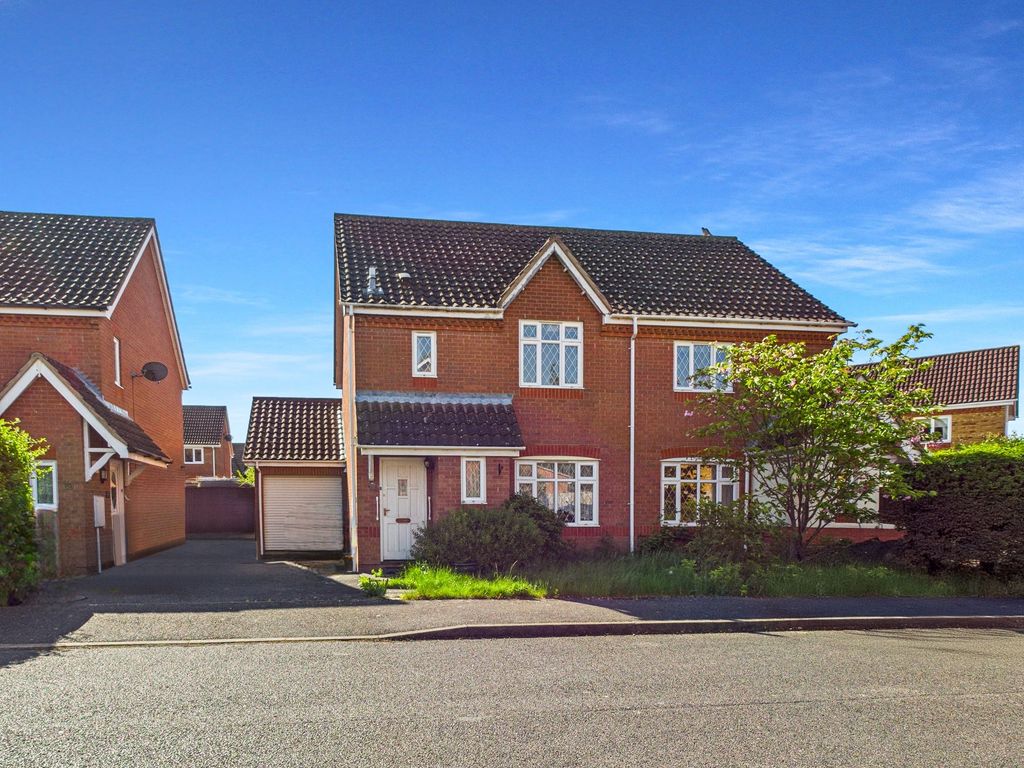 Property photo 1 of 12