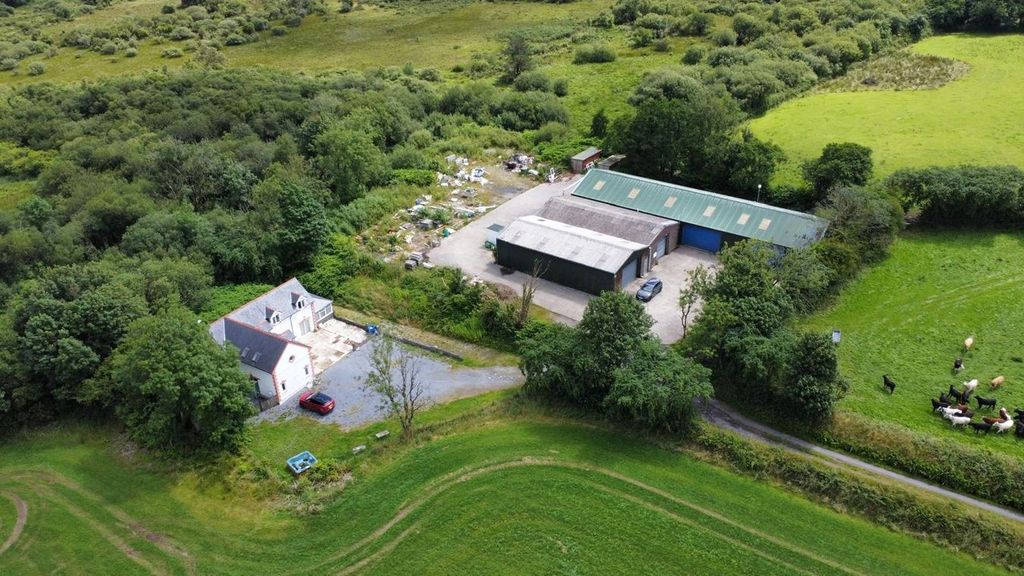 4 bed detached house for saleTrelech, Carmarthen SA33