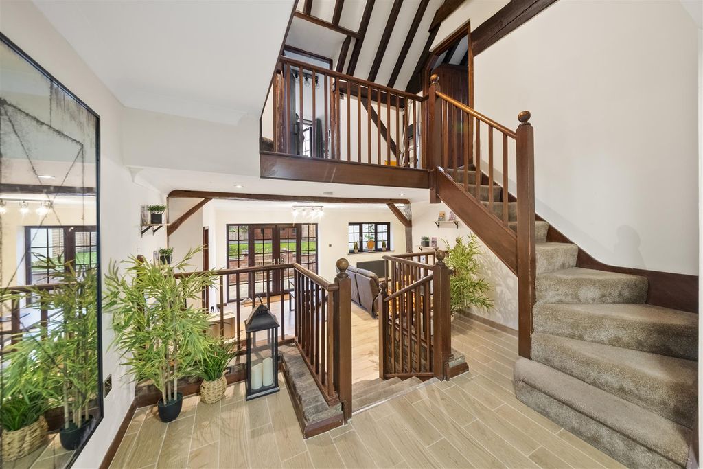 Property photo 1 of 29 1