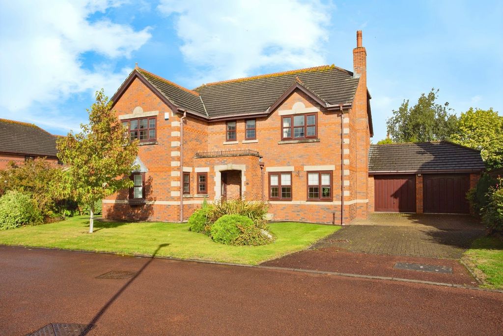 Property photo 1 of 25