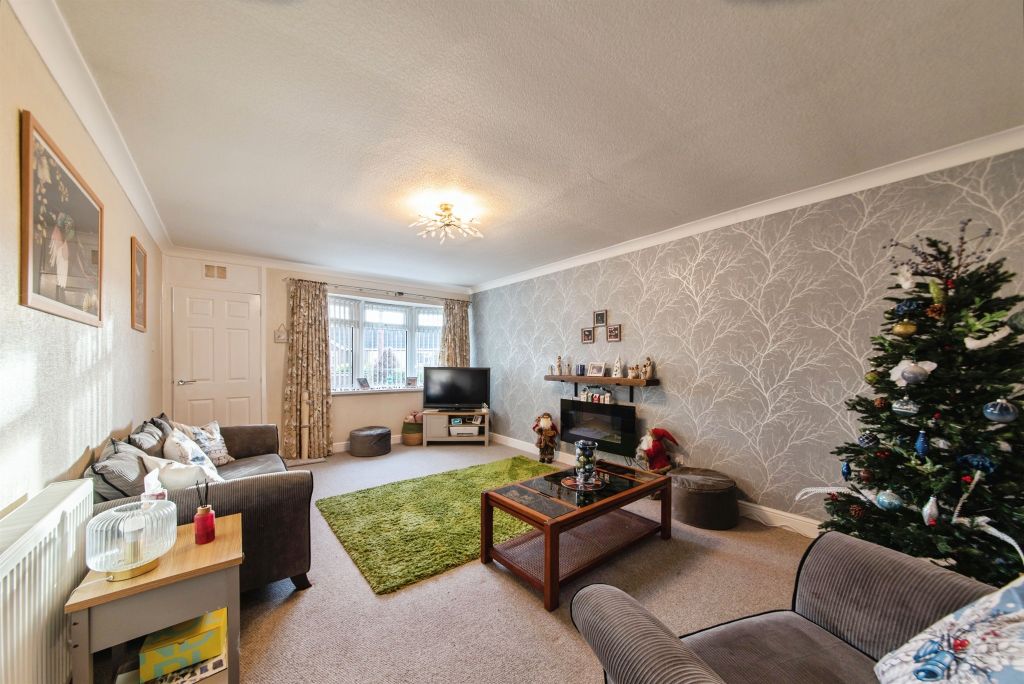 Property photo 3 of 24