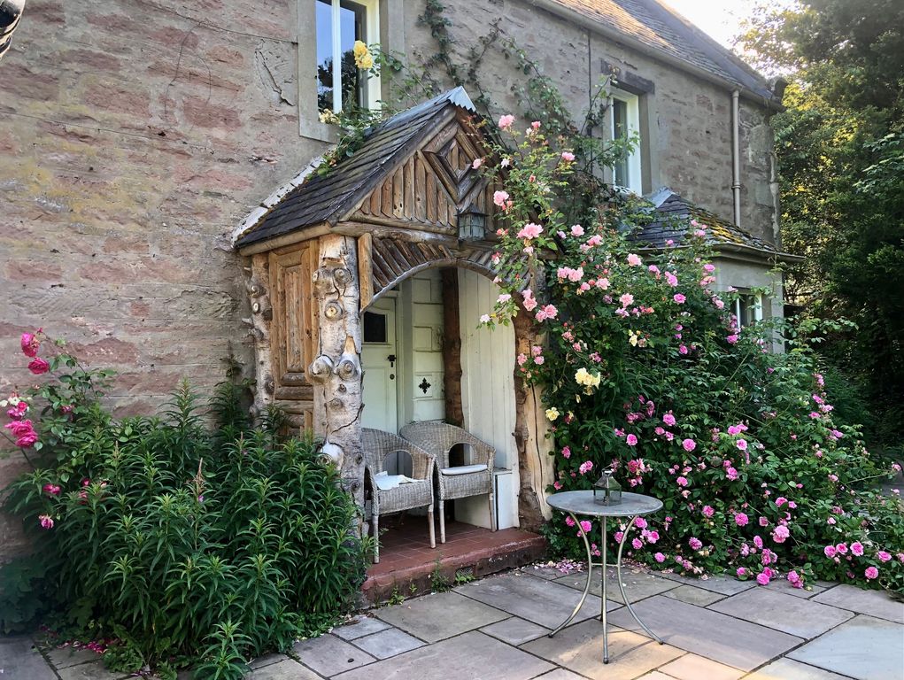 Property photo 2 of 56 Img_9925