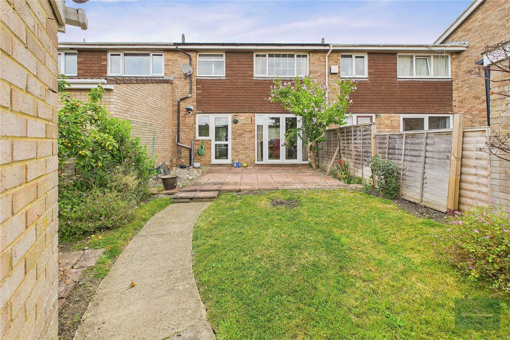 Property photo 2 of 14 Picture No. 04