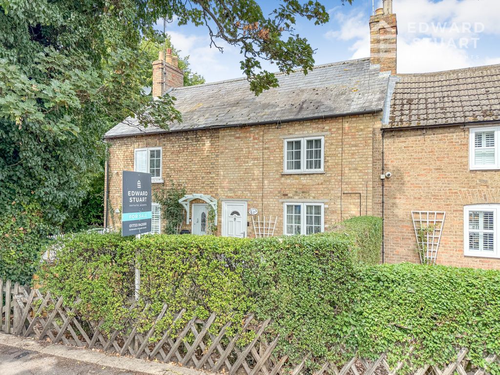 Property photo 1 of 10 6 High Street