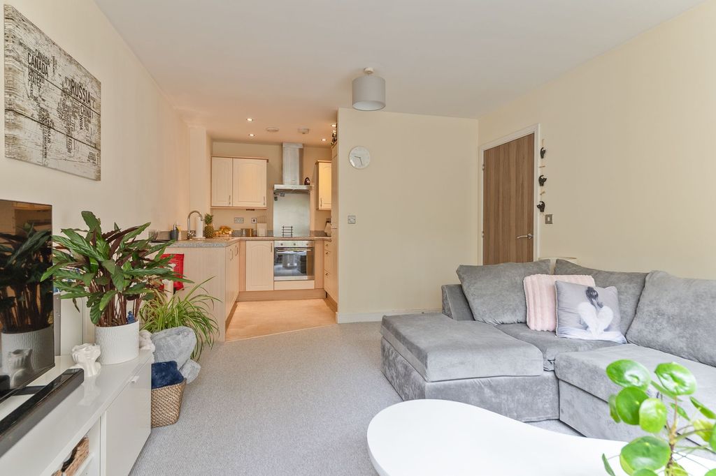 Additional image 5 of 1 bed flat for saleAlicia Close, Blaina Court NP20