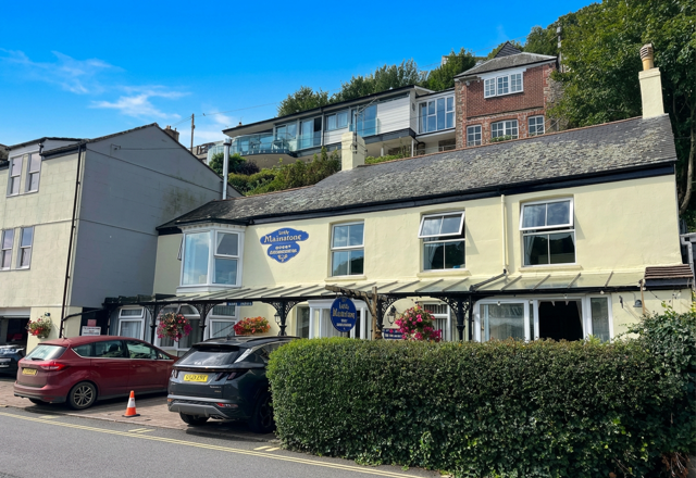 Property photo 1 of 16