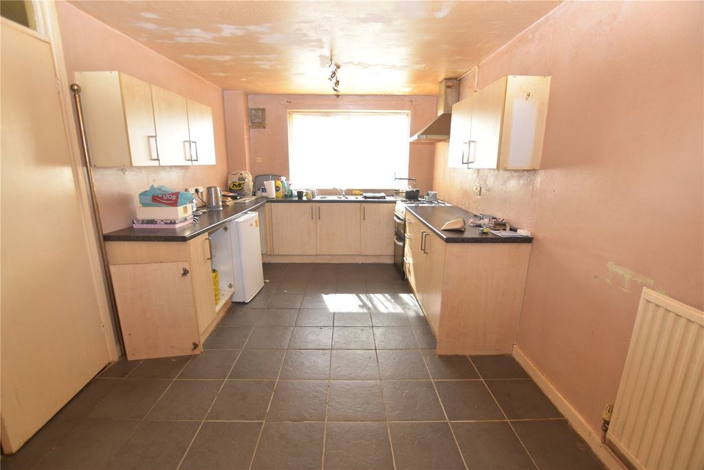 Property photo 3 of 12 Picture No. 04