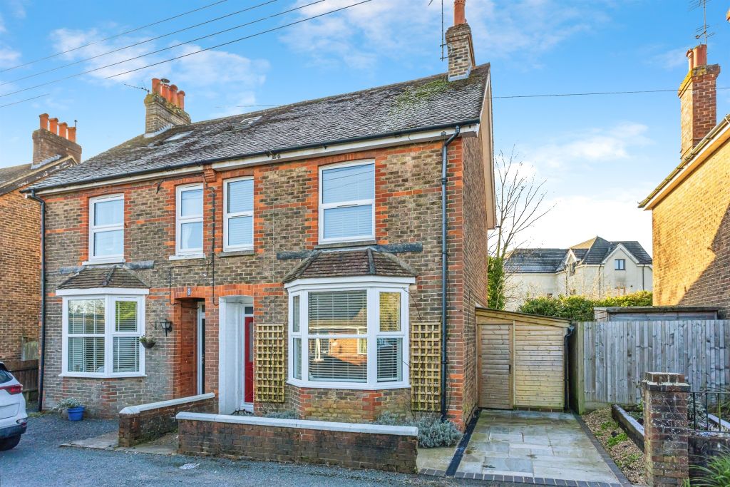 Property photo 1 of 20