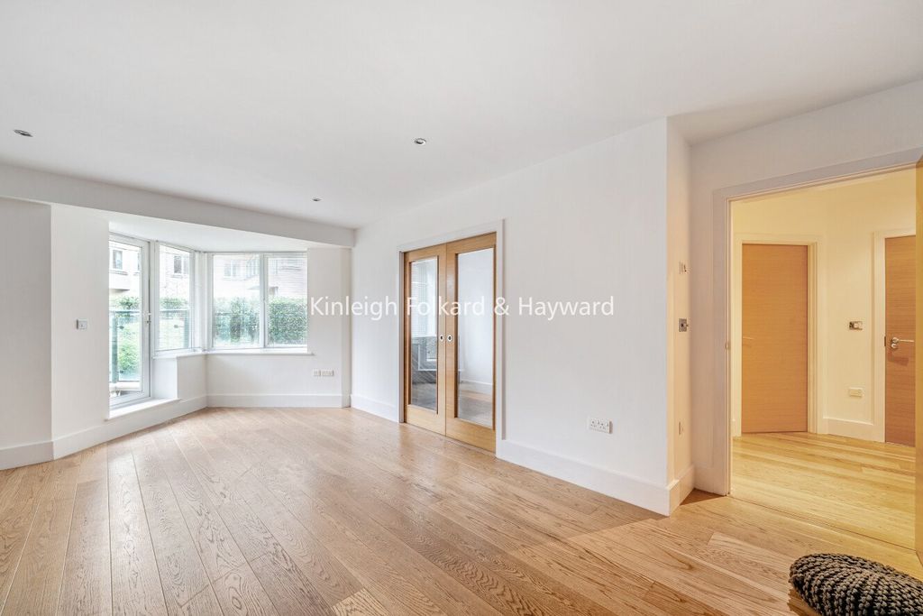 Property photo 2 of 14 Picture No. 14