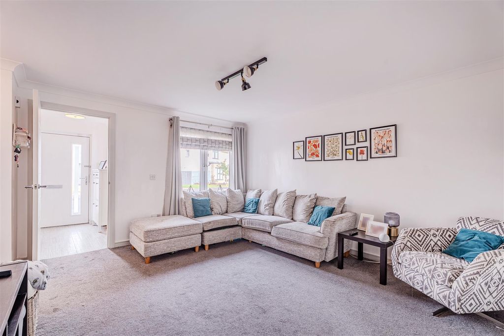 Property photo 3 of 25 45Cypress-18.Jpg