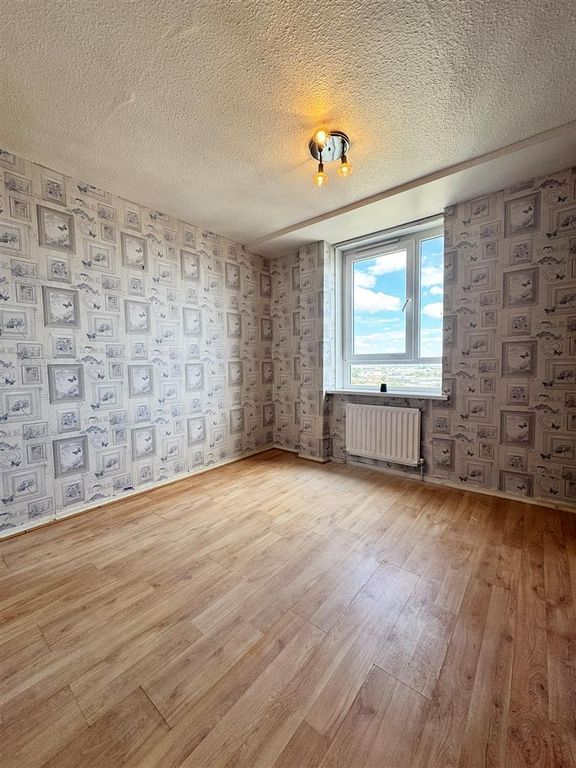 2 bed flat for saleKennedy Gardens, Billingham TS23 photo 5