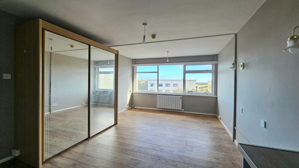 Property photo 3 of 3 Bedroom