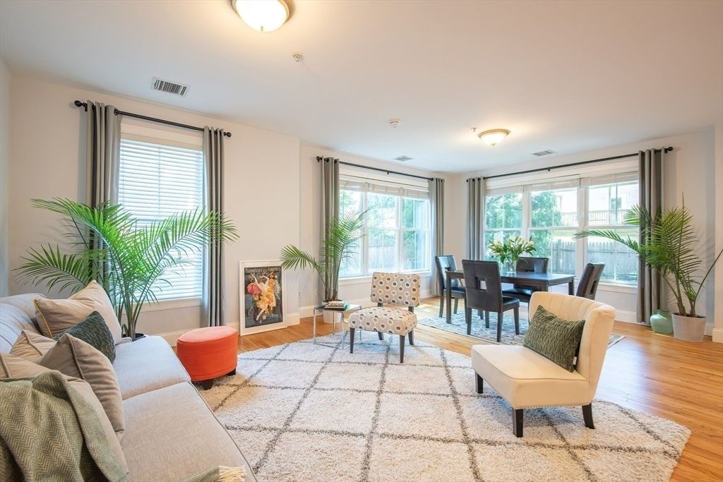 Property photo 3 of 20 <Alttext/>