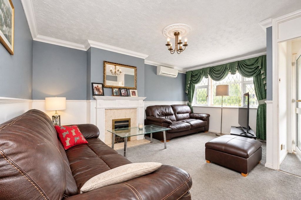 Property photo 2 of 15 Picture No. 26