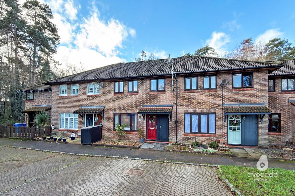 Property photo 1 of 17 4683292