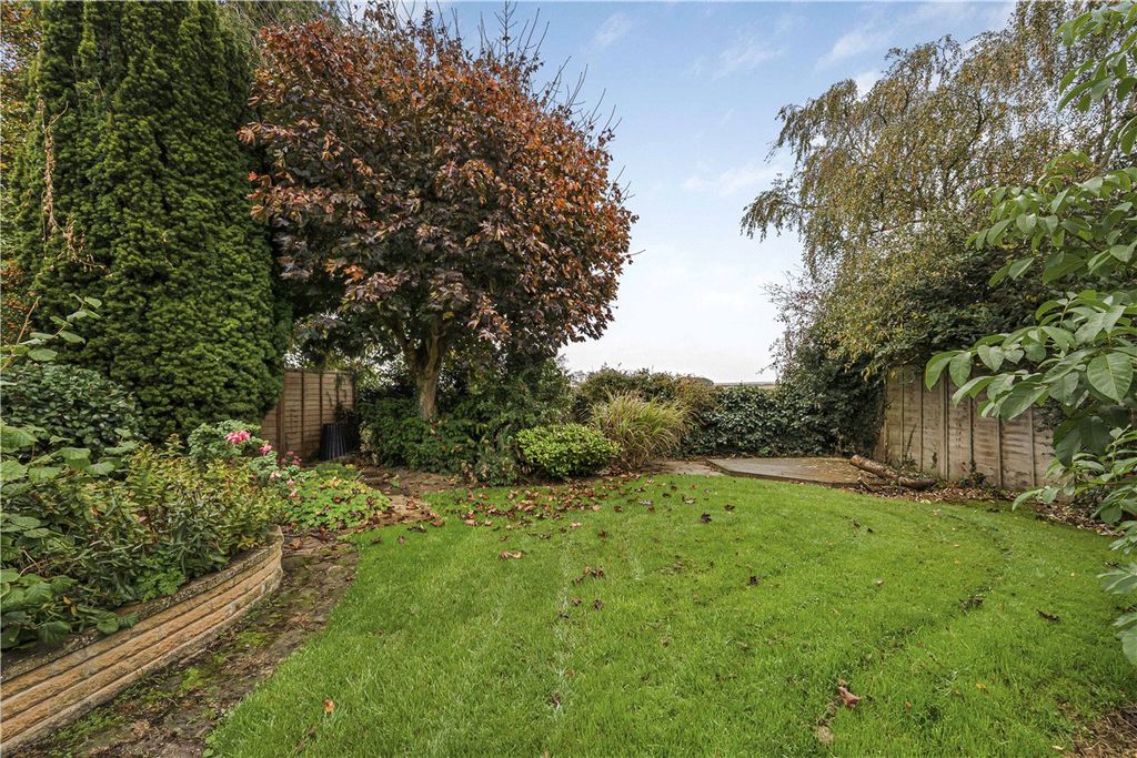 Property photo 2 of 27 Picture 2