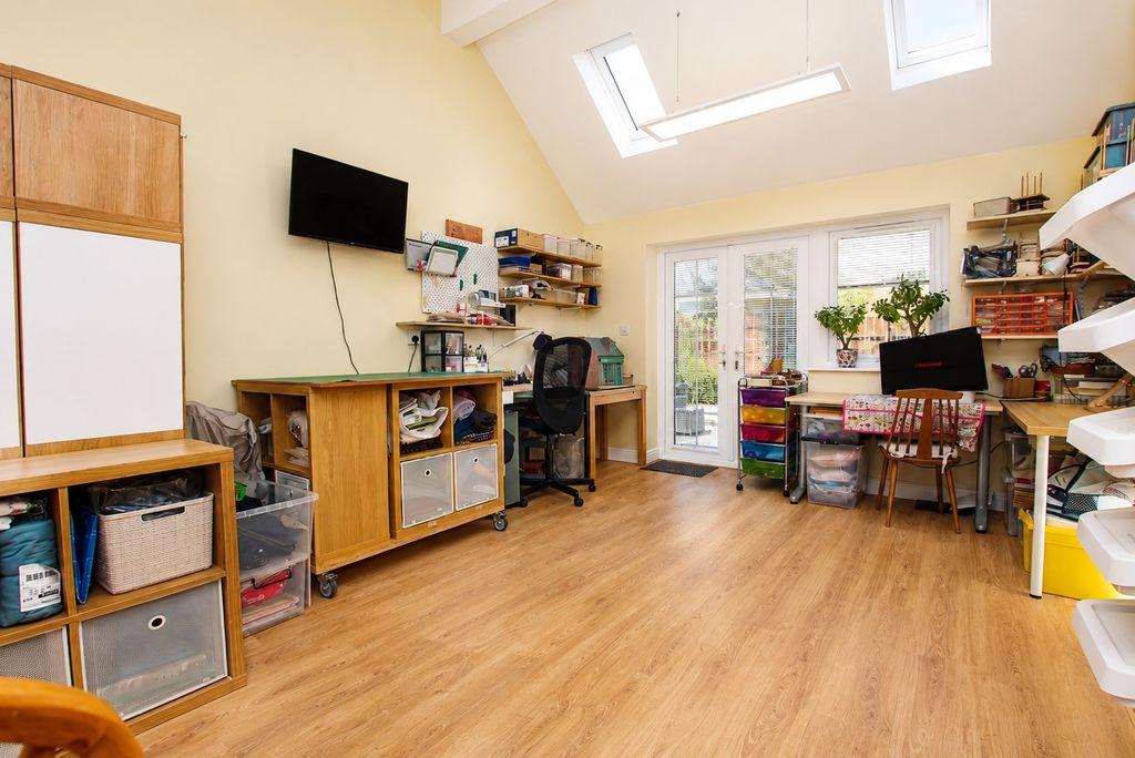Property photo 3 of 15