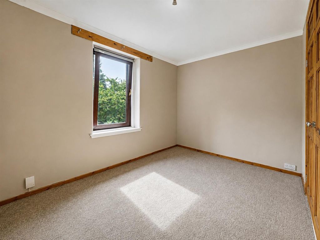 Property photo 2 of 12 15C Forebank Place Dundee-9.Jpg