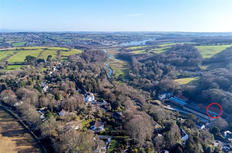 Property photo 2 of 13