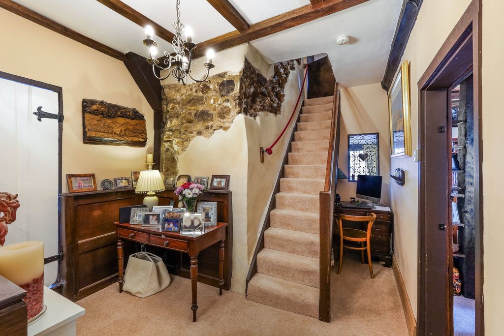Additional image 9 of 3 bed semi-detached house for saleChurch Road, Lingfield, Surrey RH7