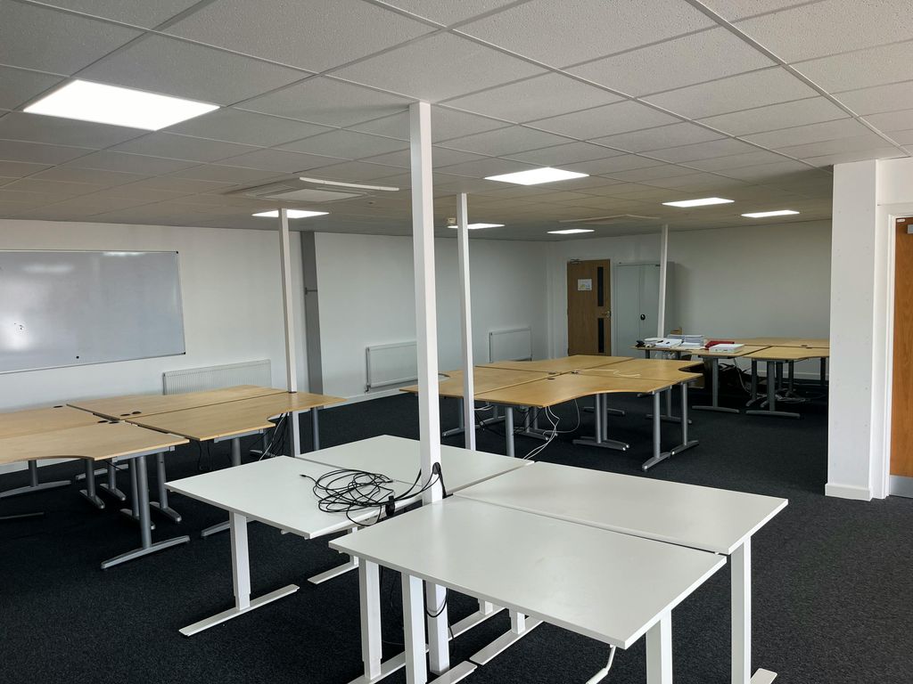 Property photo 2 of 13 Img_8972.Jpg