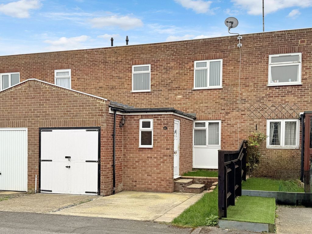 Property photo 1 of 9