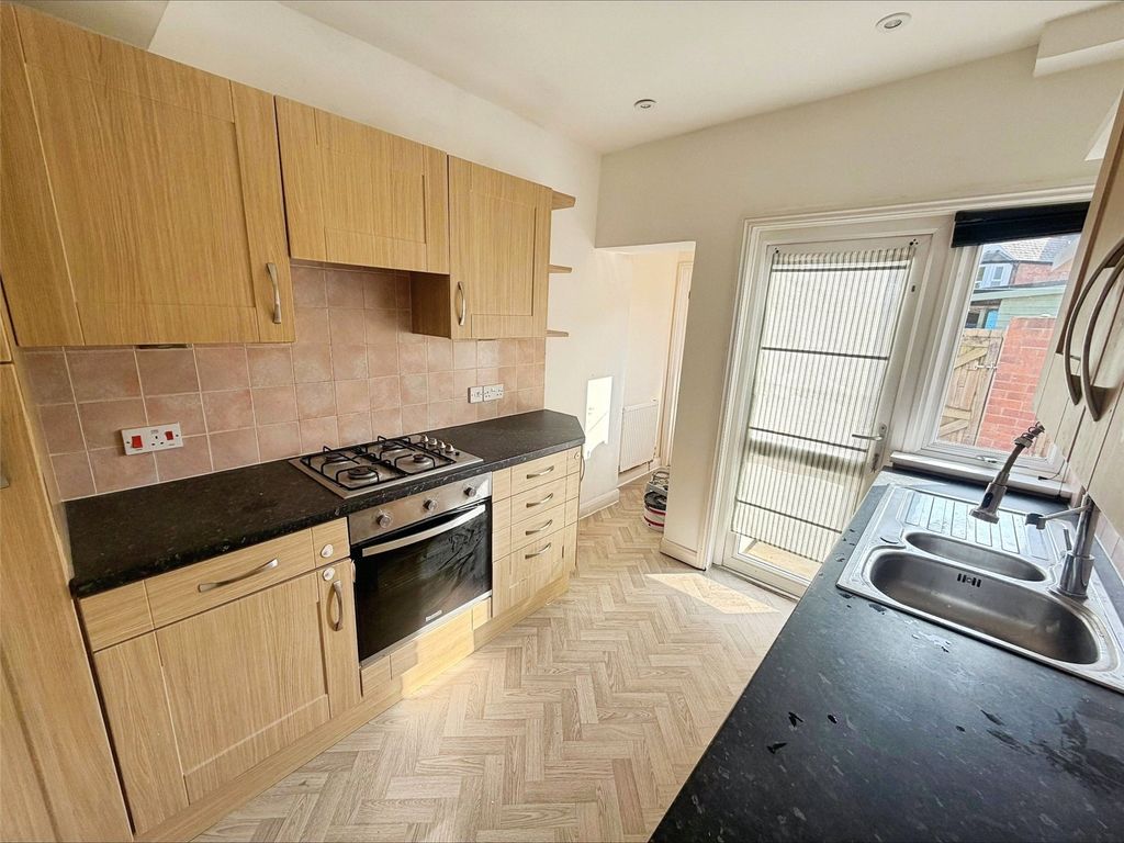 Property photo 2 of 13 Kitchen
