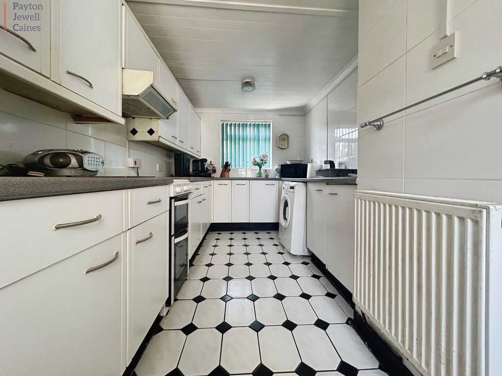 Property photo 3 of 14 Not Specified