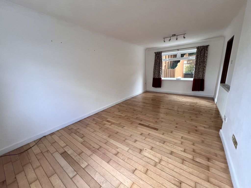 Property photo 2 of 11 Img_1705