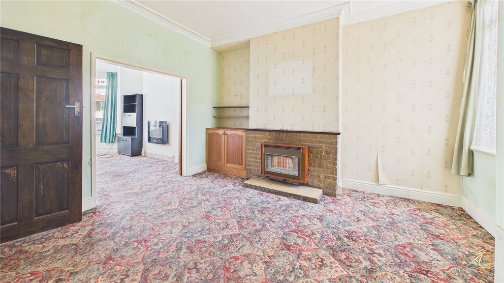 Property photo 3 of 18 Picture No. 19